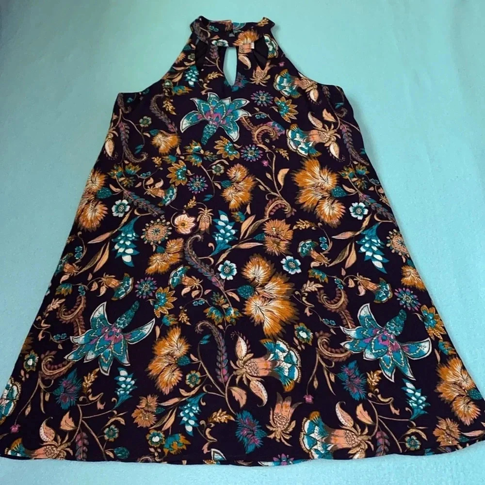 XHILARATION floral paisley gauzy cutout choker neckline halter midi dress size M